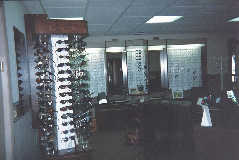 #305 – Optician Near New York City