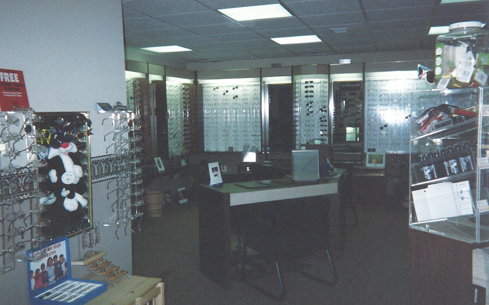 #305 – Optician Near New York City